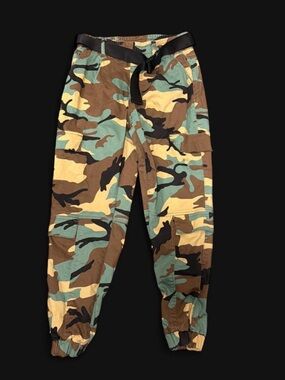 VIP Kids Camo Cargo Joggers in Green/Brown